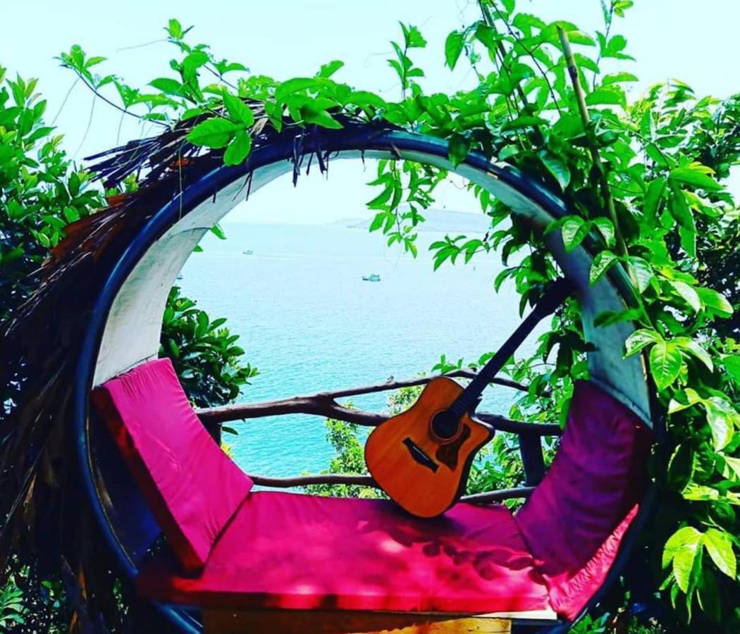 The Cliff Hostel, M'Pay Bay Ko Rong Sanloem Eksteriør bilde