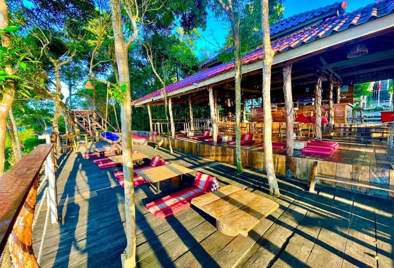 The Cliff Hostel, M'Pay Bay Ko Rong Sanloem Eksteriør bilde