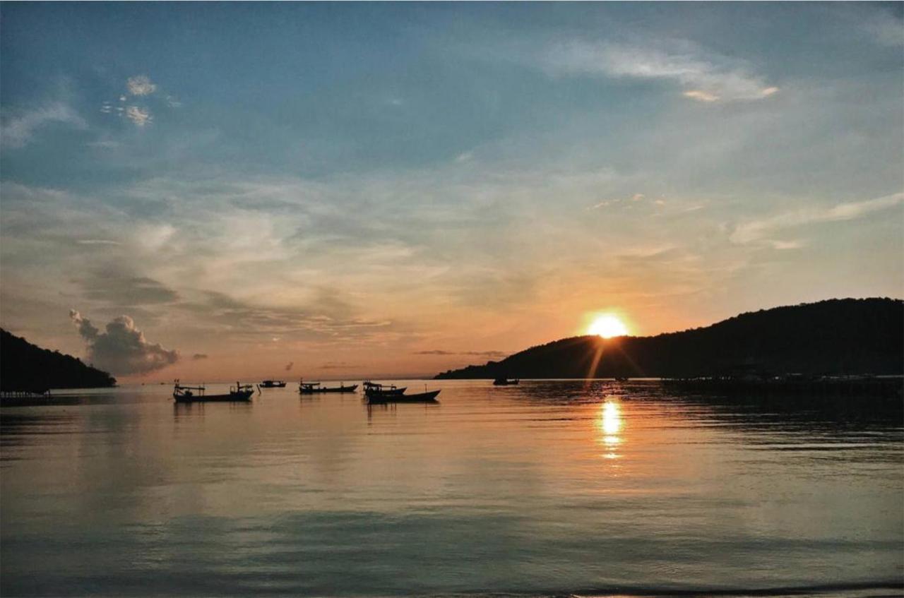 The Cliff Hostel, M'Pay Bay Ko Rong Sanloem Eksteriør bilde